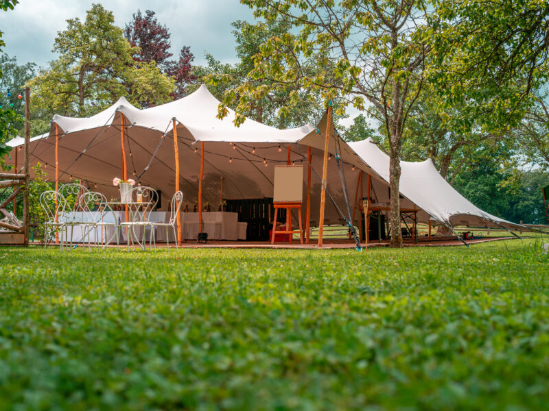 Image,Of,Huge,White,Tent,For,A,Wedding,Event,In